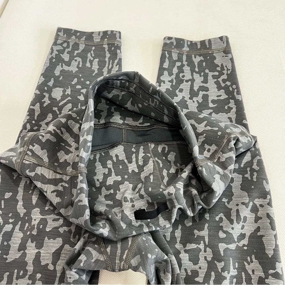Lululemon Wunder Train High-Rise Tight 25" Heathered Black Asphalt Grey Size 4 - Picture 6 of 10